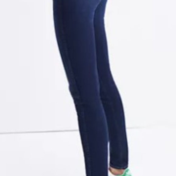 Madewell Classic Skinny Jeans - Picture 2 of 3